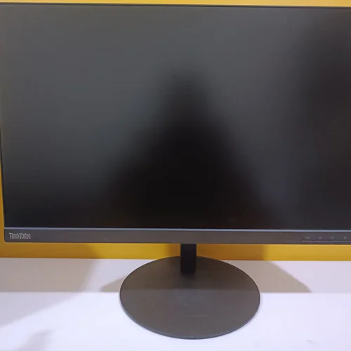 مانیتور فریملس استوک لنوو مدل T24i-20 سایز 24اینچ